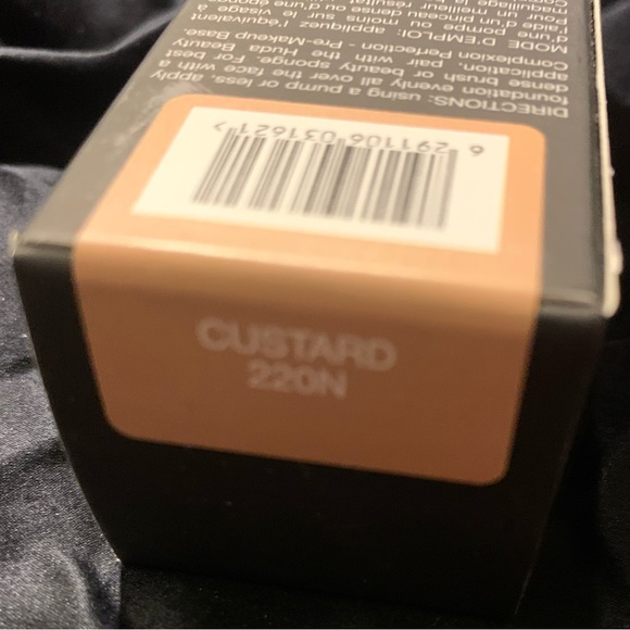 Huda Beauty #FauxFilter Luminous Matte Foundation Custard 220N - Picture 8 of 10